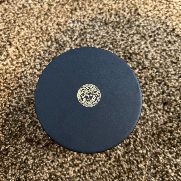 VERSACE Dylan Blue Perfume Box 💙 - Picture 3 of 4